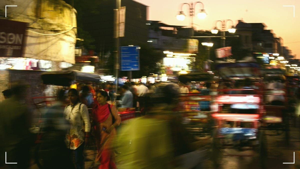 People and traffic mixed into a ambient chaos that works.